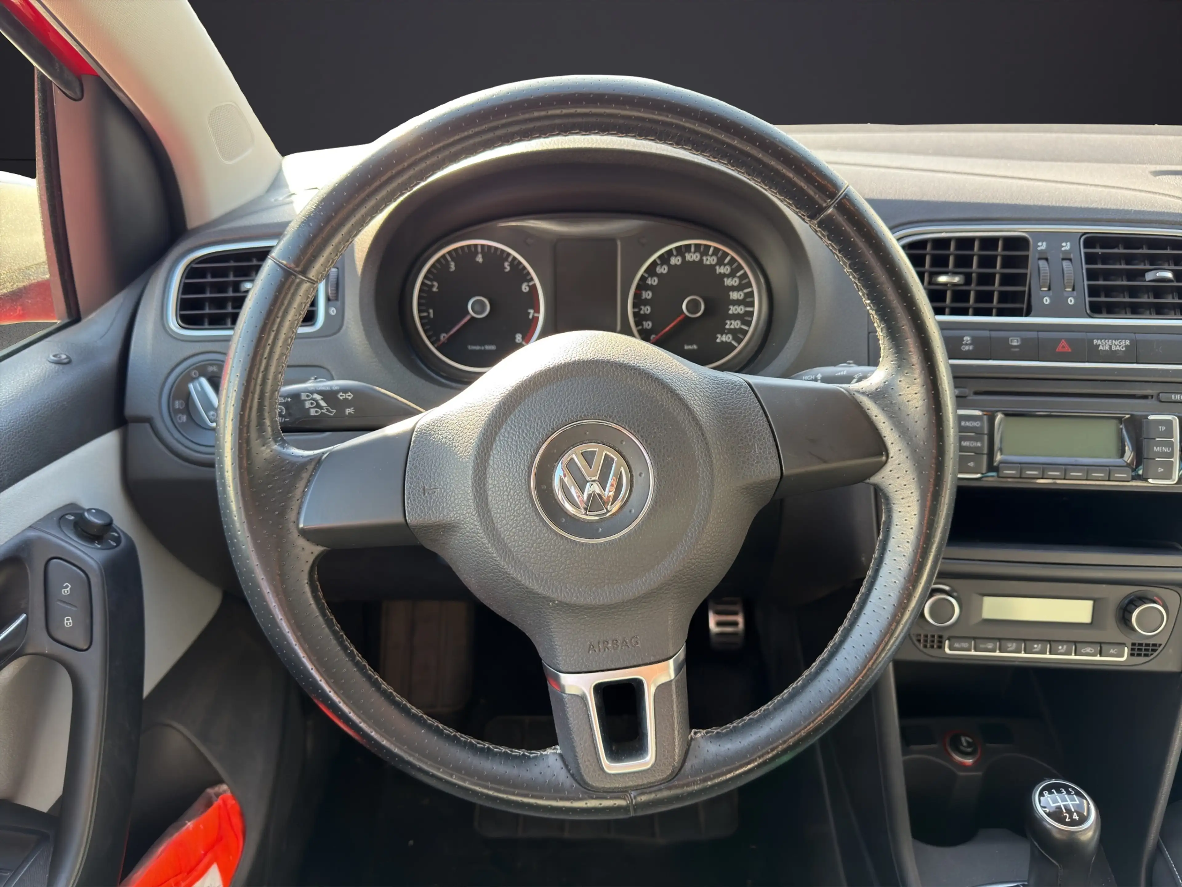 Volkswagen Polo Cross 1.4 Klimaauto, Sitzheizung, Tempomat, Tüv 04/28 — photo 10