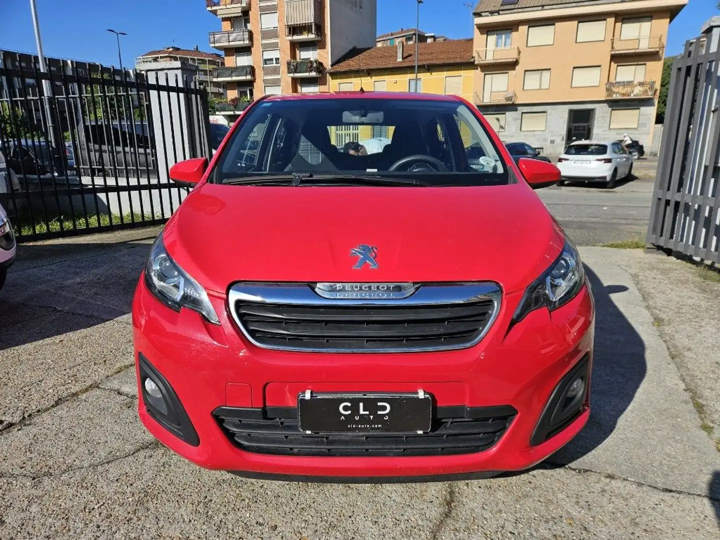Peugeot 108 VTi 68 5 porte Rosso - 2