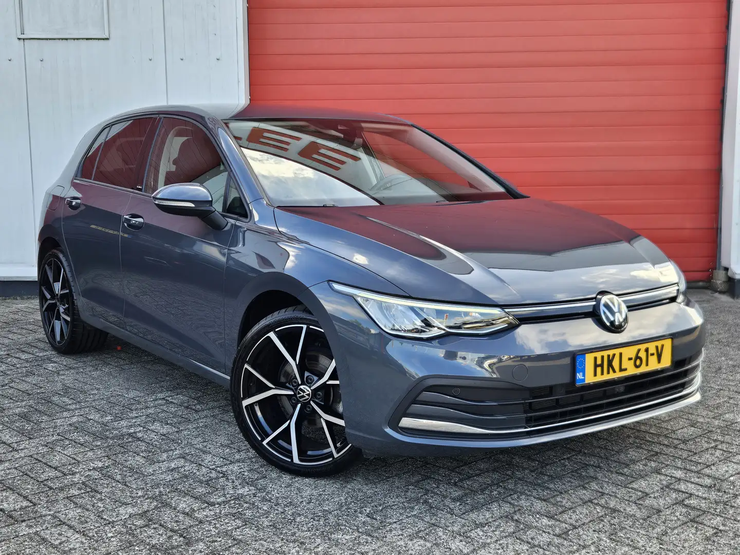 Volkswagen Golf Variant 1.0 TSI 110pk Active Lounge Gris - 1