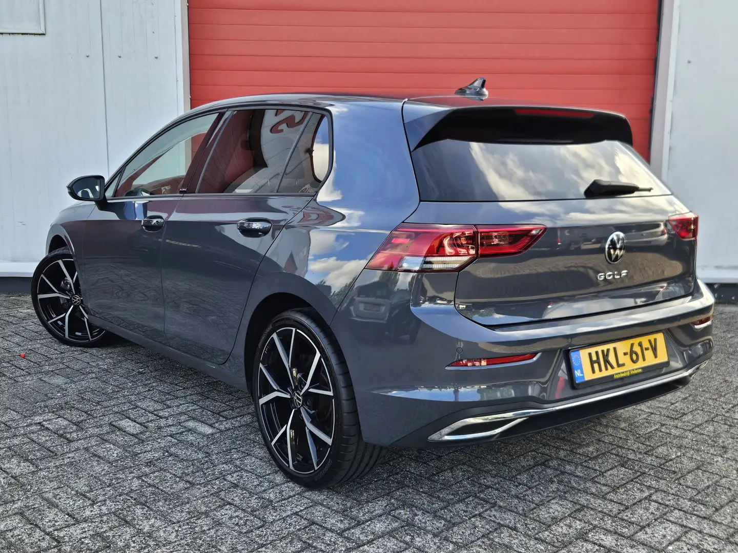 Volkswagen Golf Variant 1.0 TSI 110pk Active Lounge Gris - 2