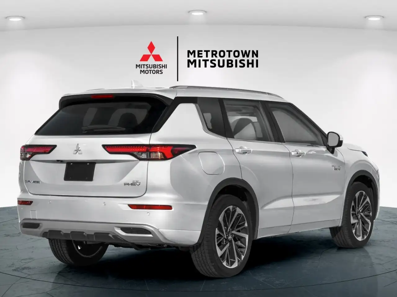 Mitsubishi Outlander снимка Mitsubishi Outlander