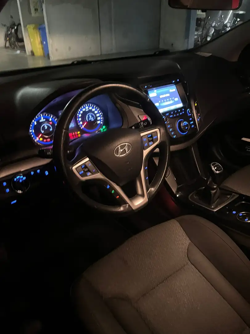 Hyundai i40 1.7 CRDi Lounge ISG Grijs - 2