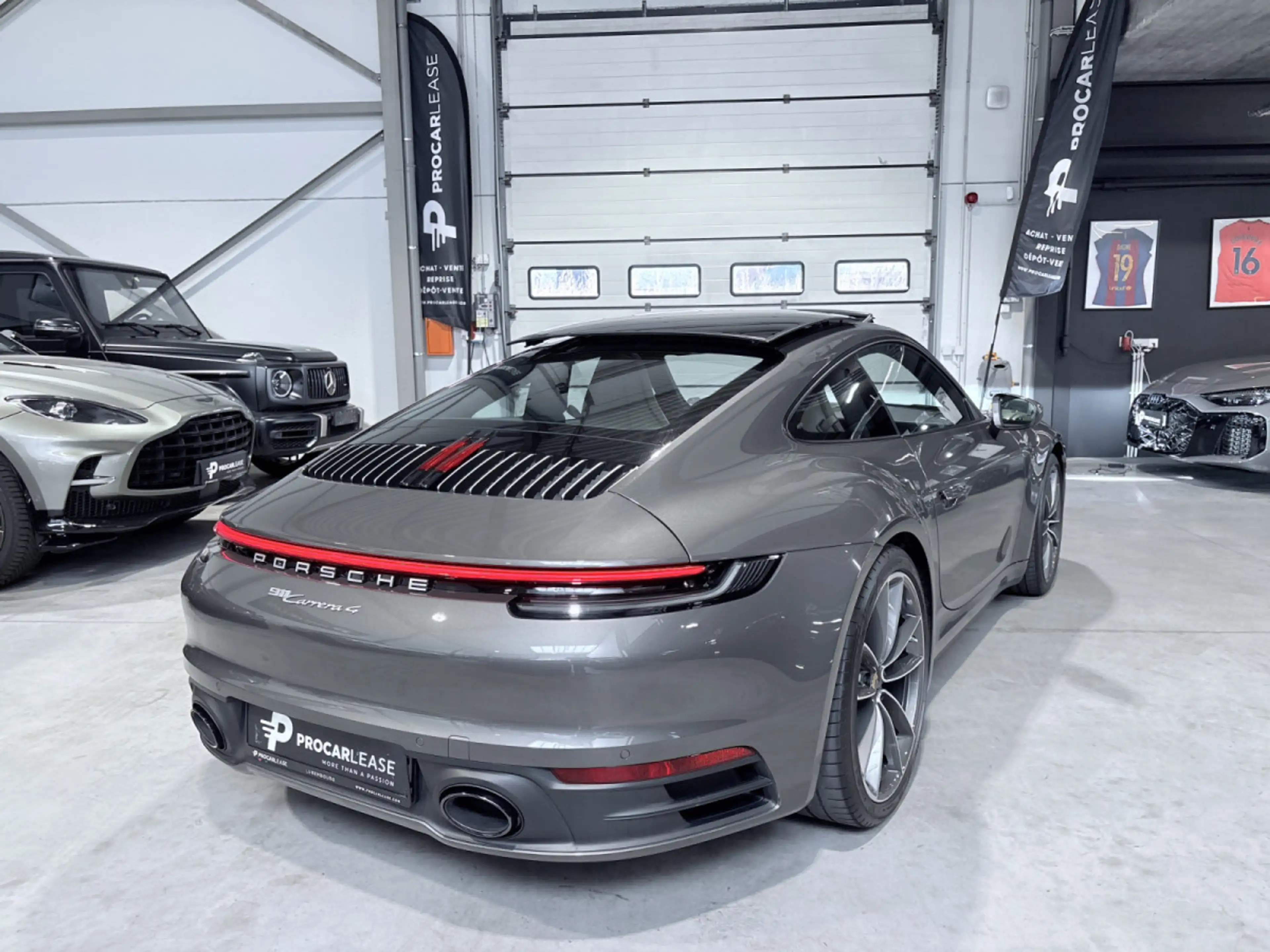 Porsche 911 992 CARRERA 4 /TOIT OUVRANT/ PASM/ CARPLAY — photo 10