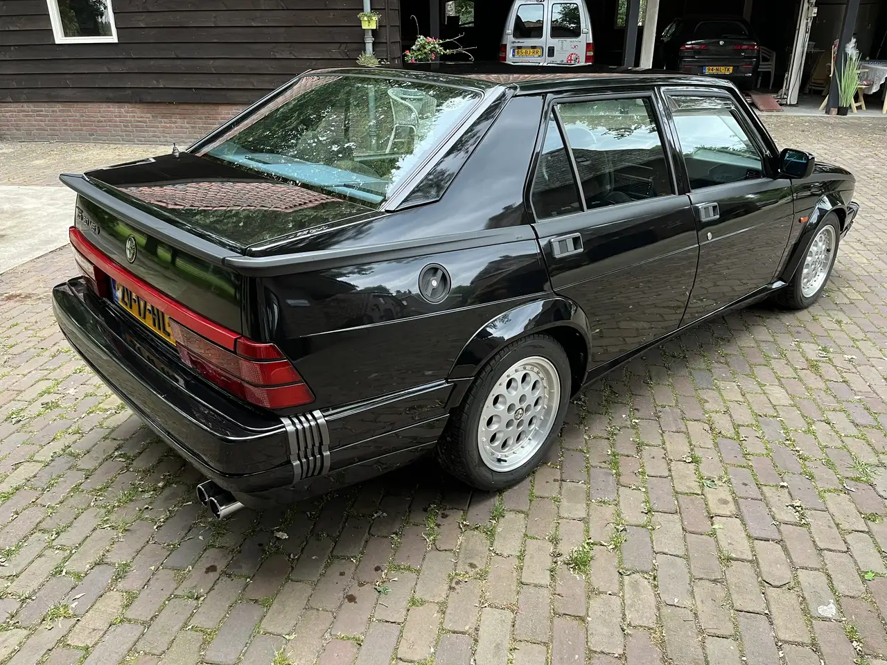 Alfa Romeo 75 3.0 V6 QV, foto 2