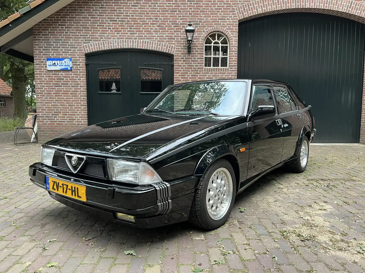 Alfa Romeo 75 3.0 V6 QV, foto 1
