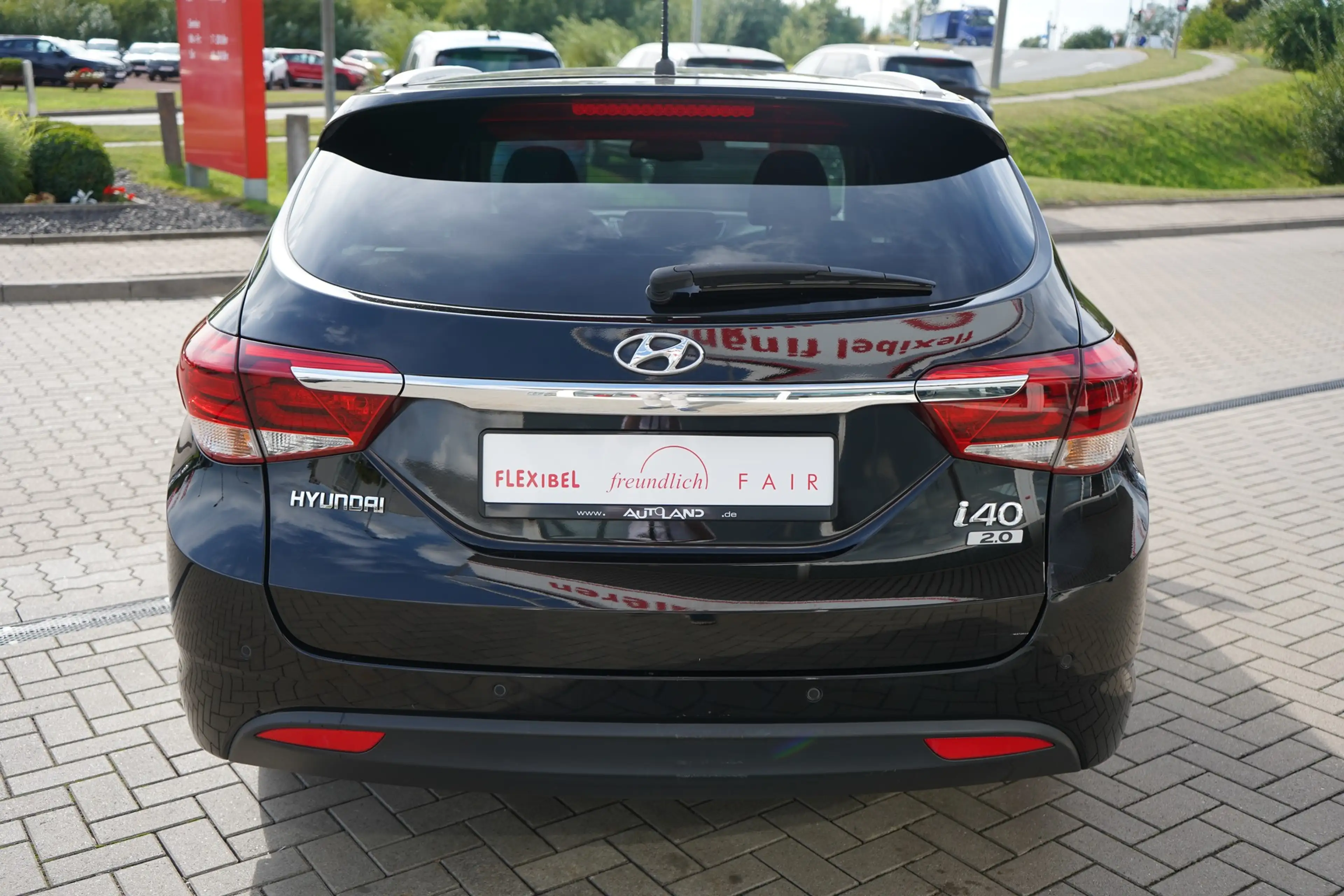 Hyundai i40 Kombi 2.0 T-GDI Premium Tempomat PDC — photo 5