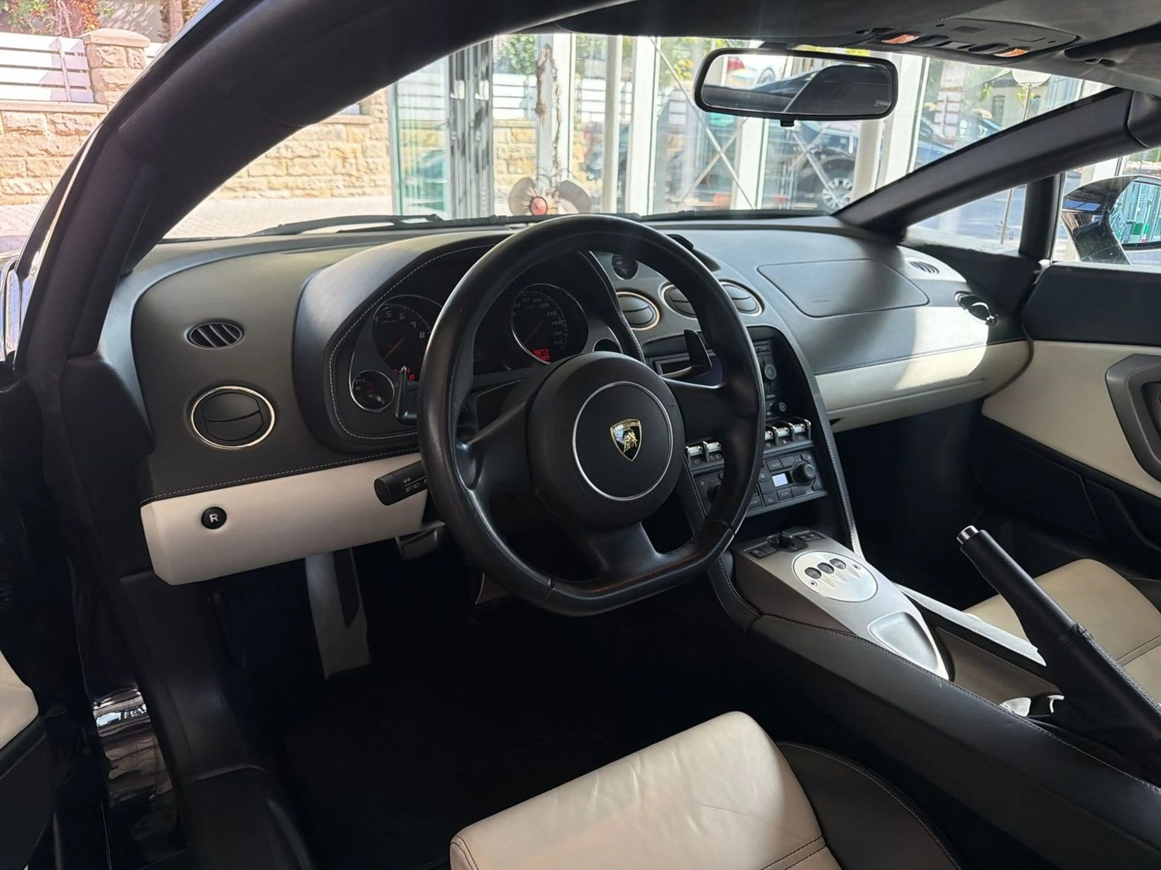 Lamborghini Gallardo LP 560-4 LIFT XENON LEDER HIMMEL — photo 4