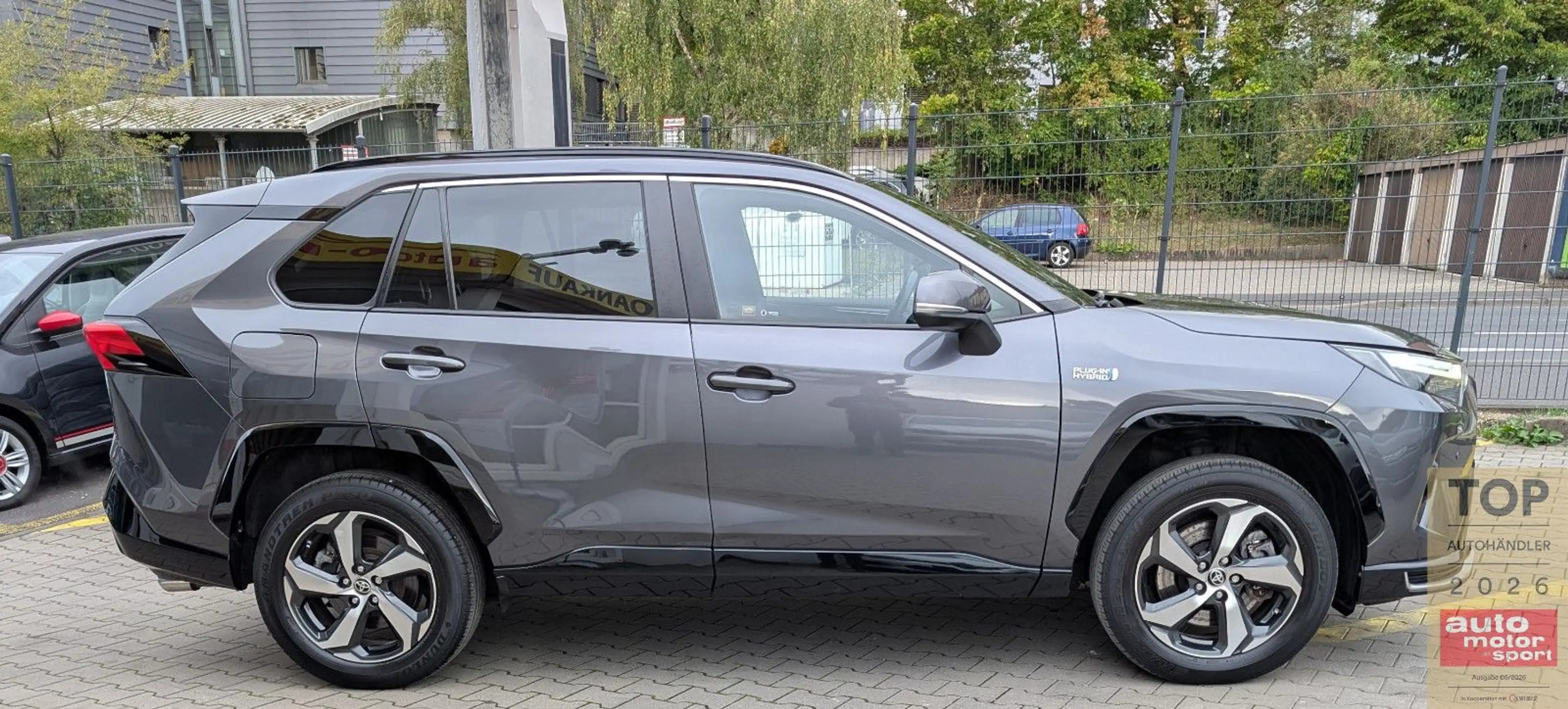 Toyota RAV4 Plug-inHybrid 4x4*ACC*AHK*LED*HUD*SH*Assist — photo 4