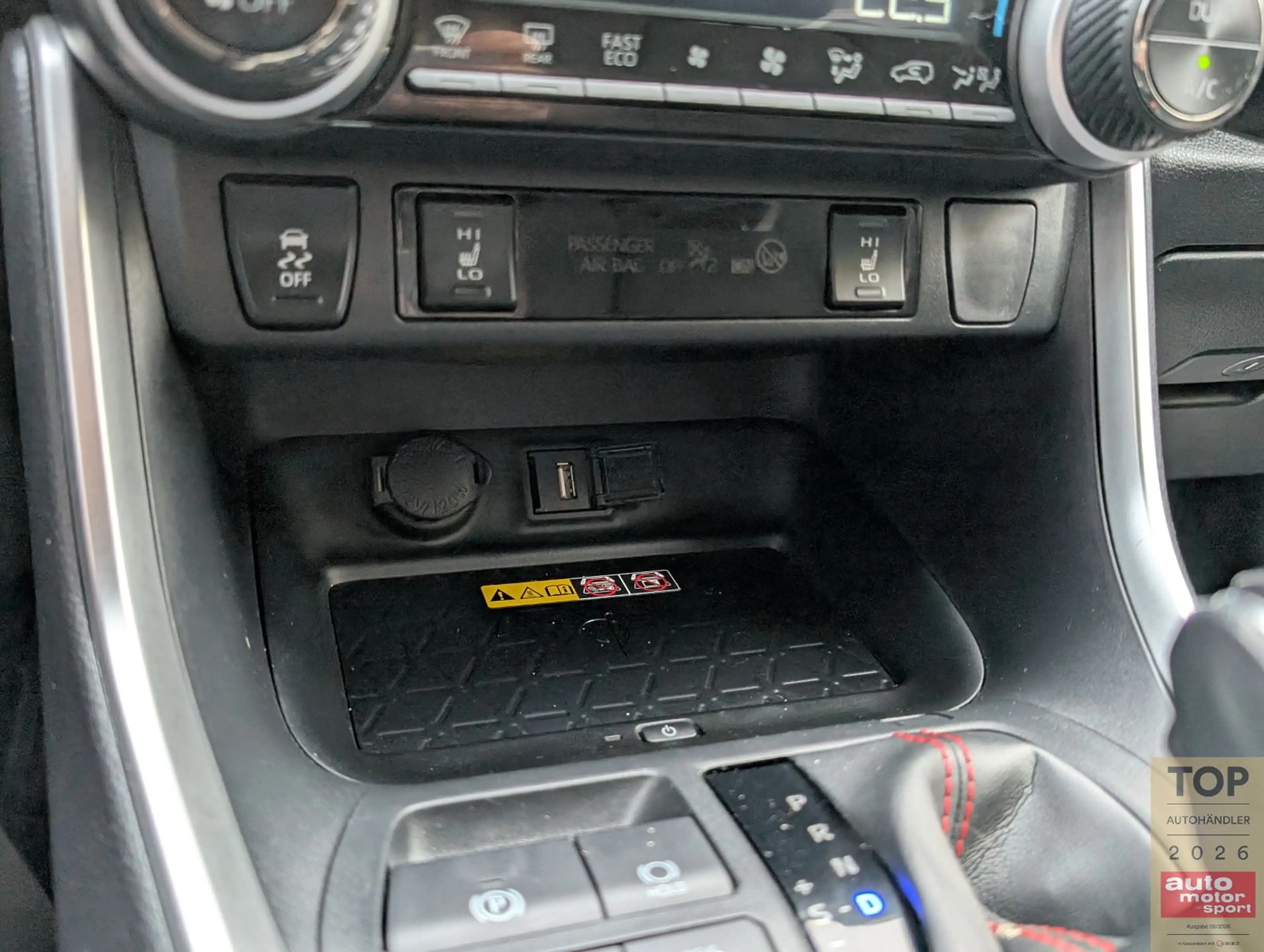 Toyota RAV4 Plug-inHybrid 4x4*ACC*AHK*LED*HUD*SH*Assist — photo 38