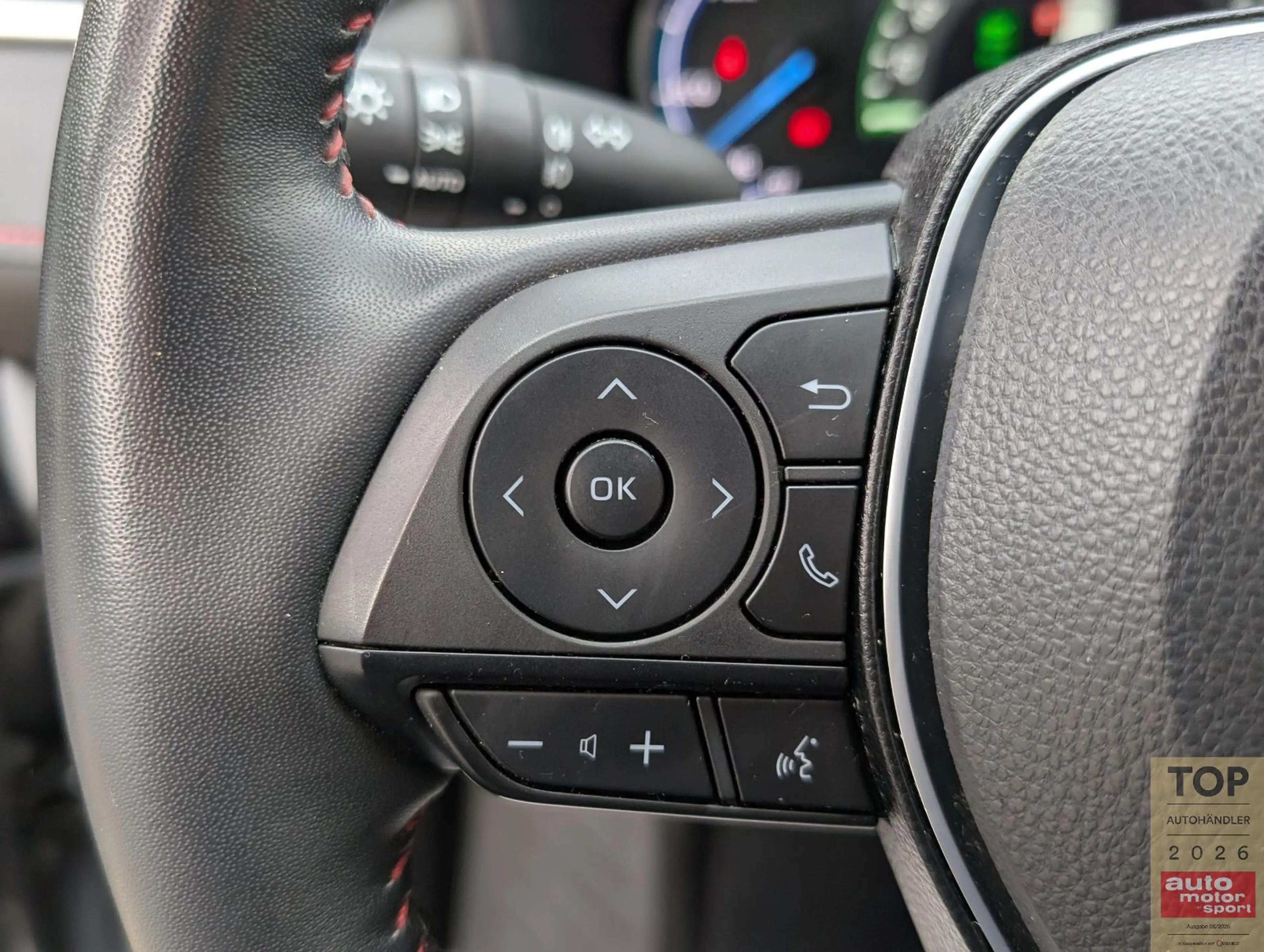 Toyota RAV4 Plug-inHybrid 4x4*ACC*AHK*LED*HUD*SH*Assist — photo 27
