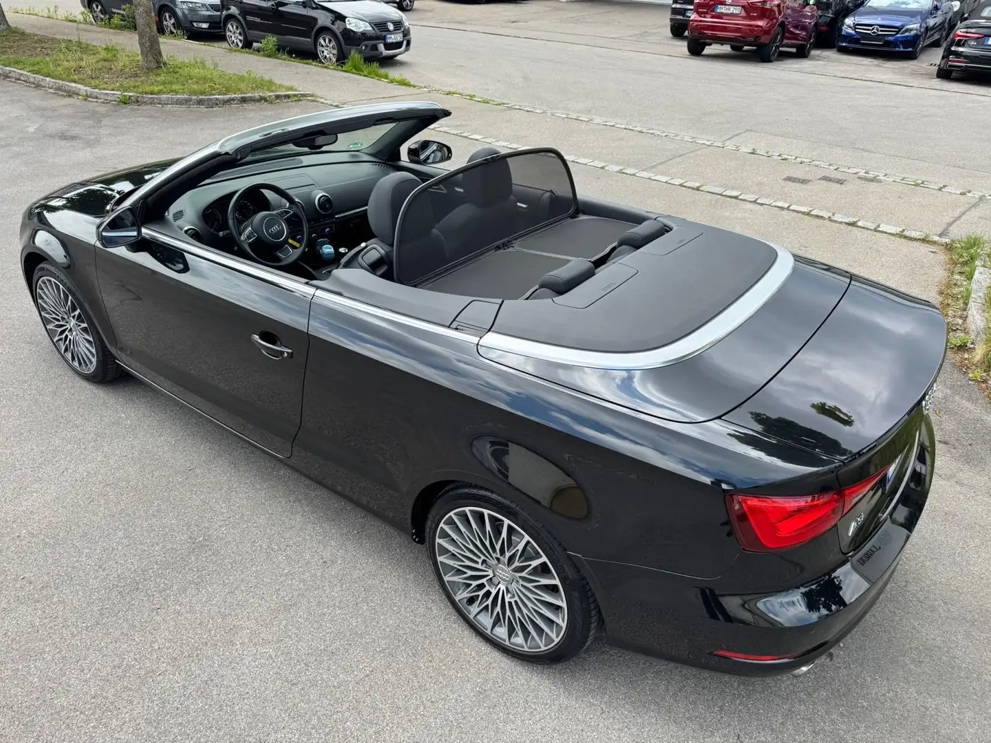 Audi A3 ambition Cabrio unfallfrei top Zustand Noir - 2