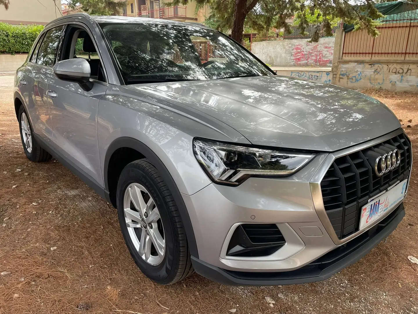 Audi Q3 Q3 II 2018 35 2.0 tdi Business s-tronic Argento - 1