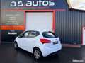 Kia Venga 1.4 CVVT 16V 90 CV essence distribution à chaîne Blanc - thumbnail 3