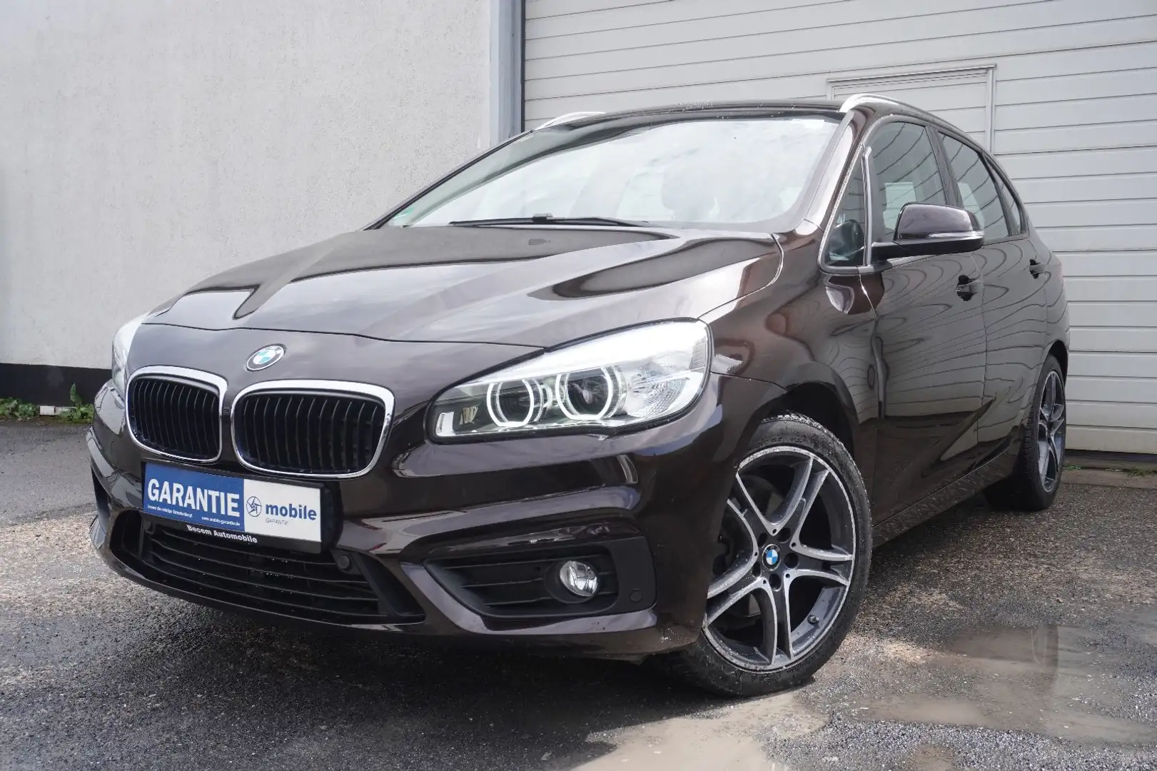 BMW 218 D ADVANTAGE AUTOMATİK NAVI PDC Braun - 2