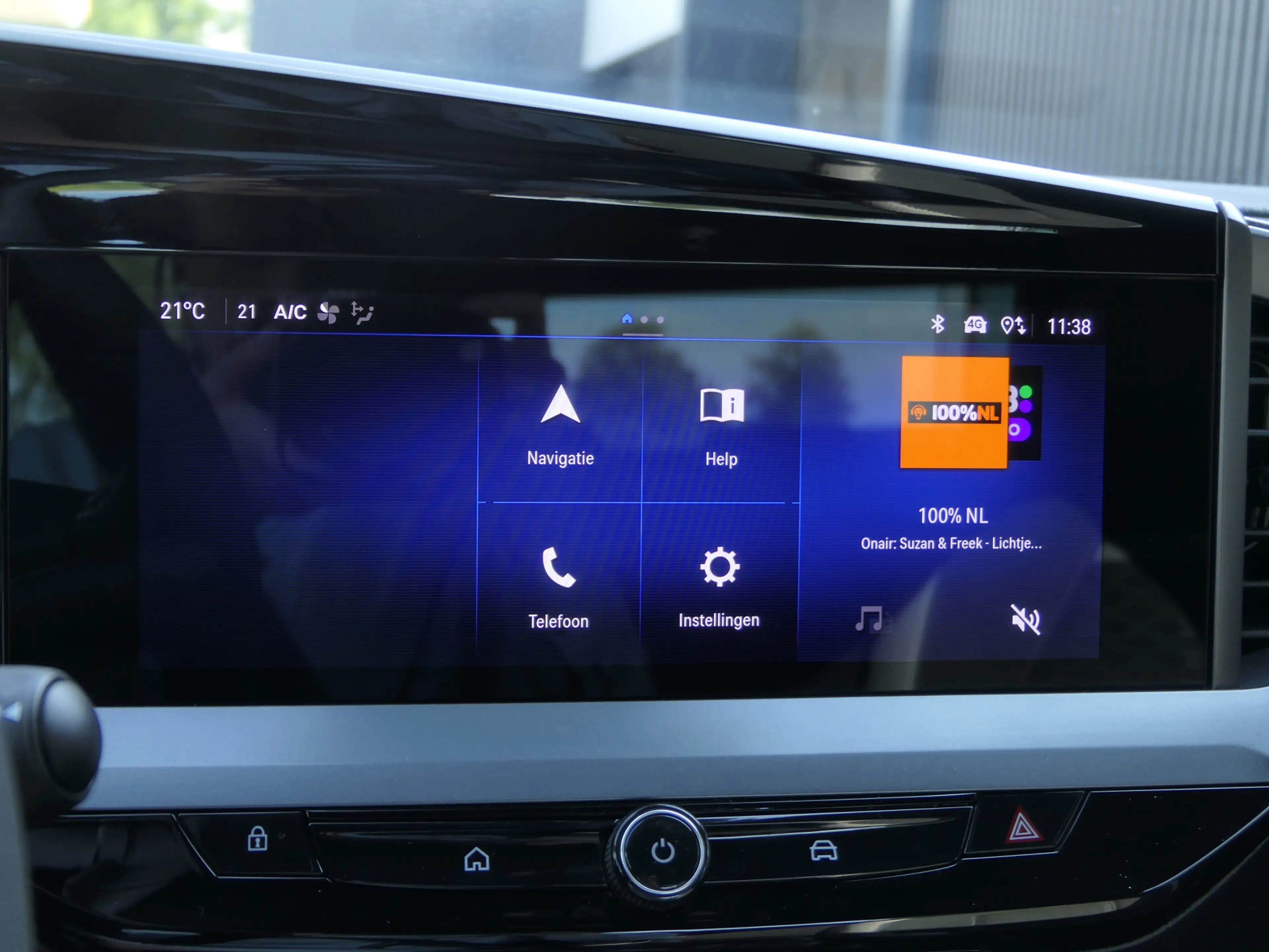 Opel Mokka-E Electric Edition 54 kWh | Camera | Dodehoek detect — photo 25