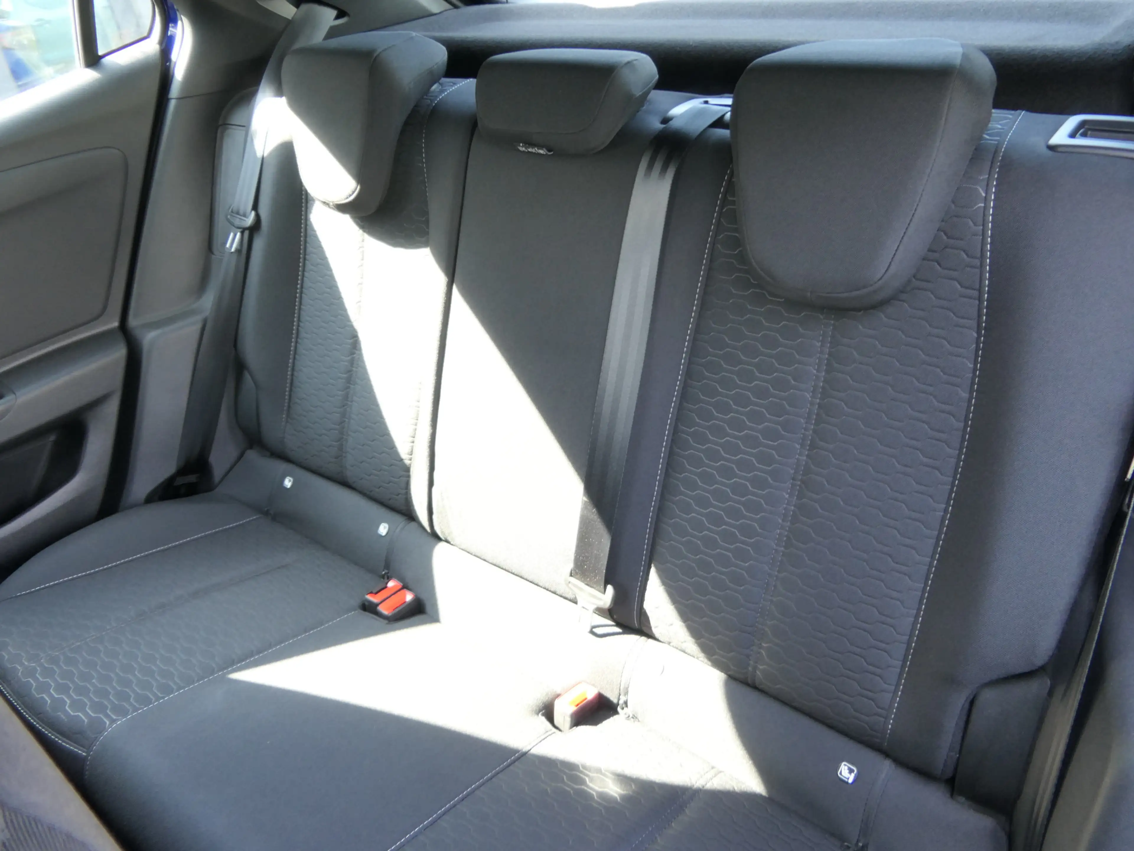 Opel Mokka-E Electric Edition 54 kWh | Camera | Dodehoek detect — photo 6