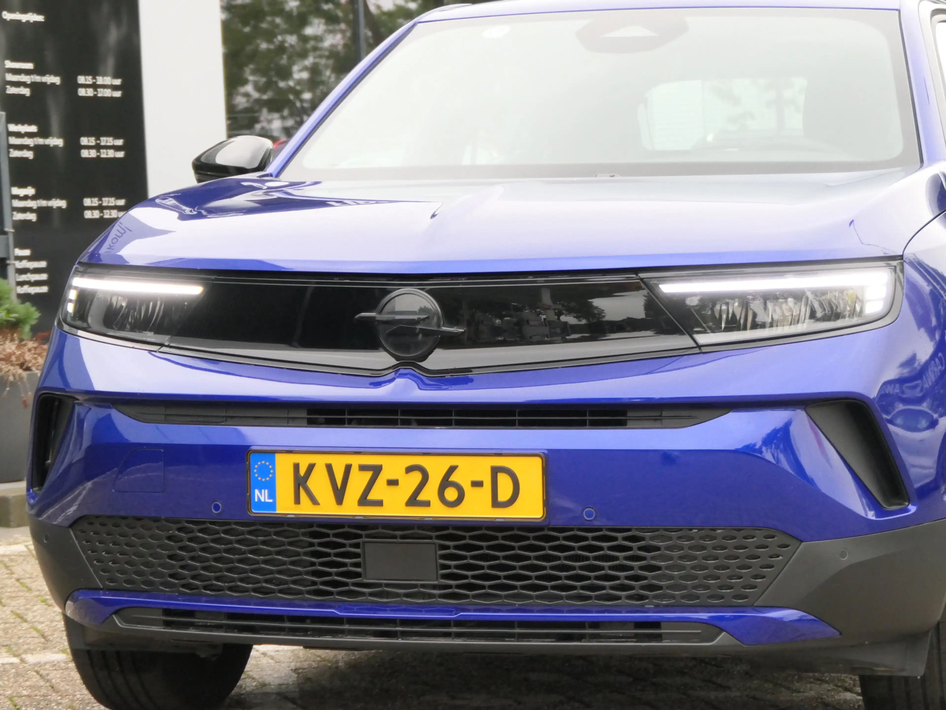 Opel Mokka-E Electric Edition 54 kWh | Camera | Dodehoek detect — photo 13