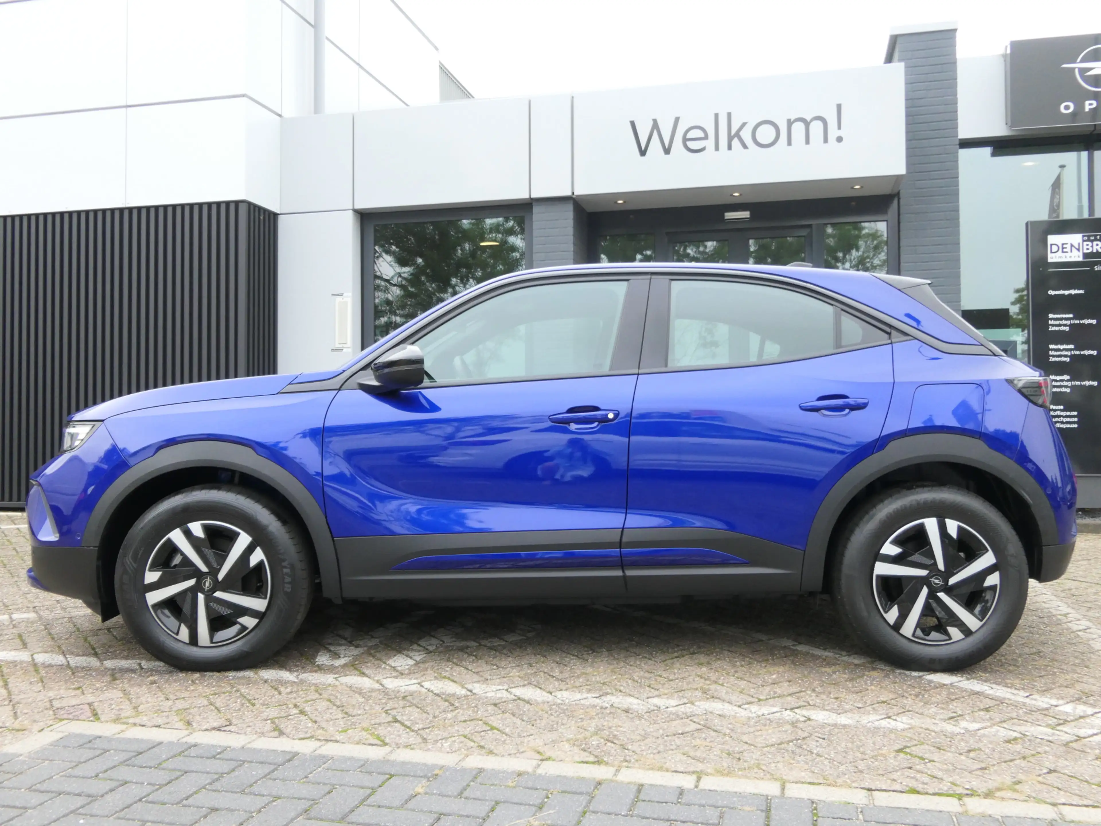 Opel Mokka-E Electric Edition 54 kWh | Camera | Dodehoek detect — photo 2