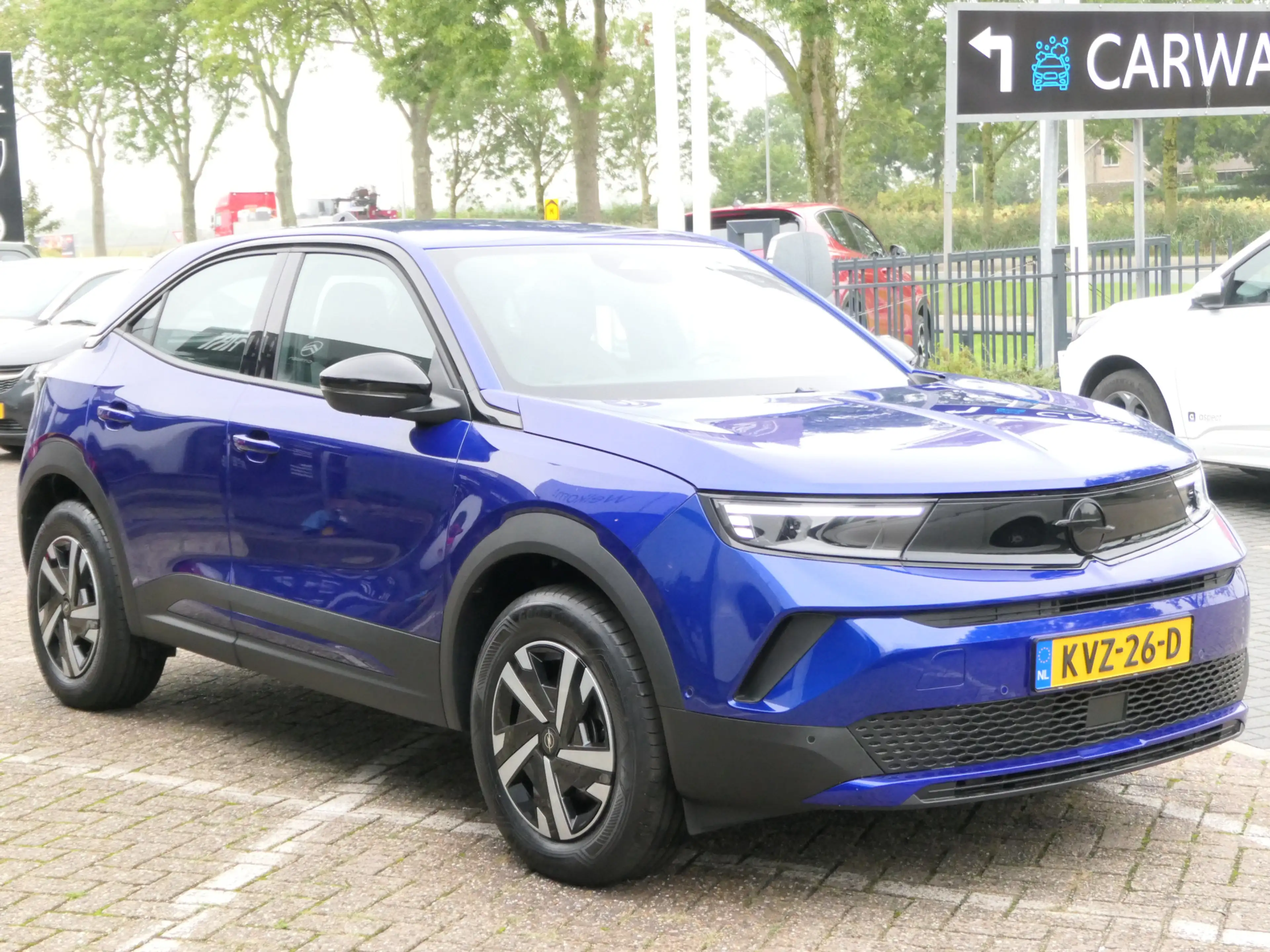 Opel Mokka-E Electric Edition 54 kWh | Camera | Dodehoek detect — photo 8