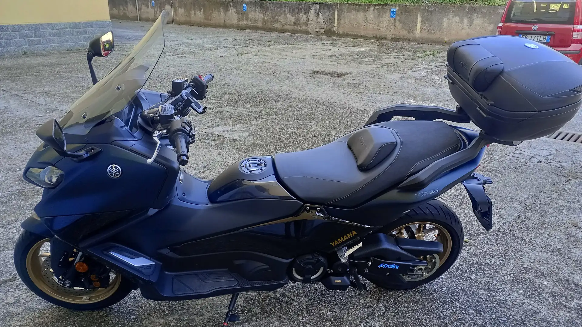 Yamaha TMAX 560 Blu/Azzurro - 2