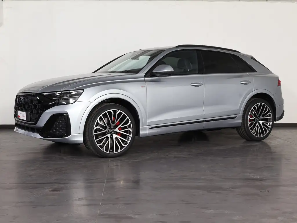 Audi Q8 2025 из Европы — купить под ключ