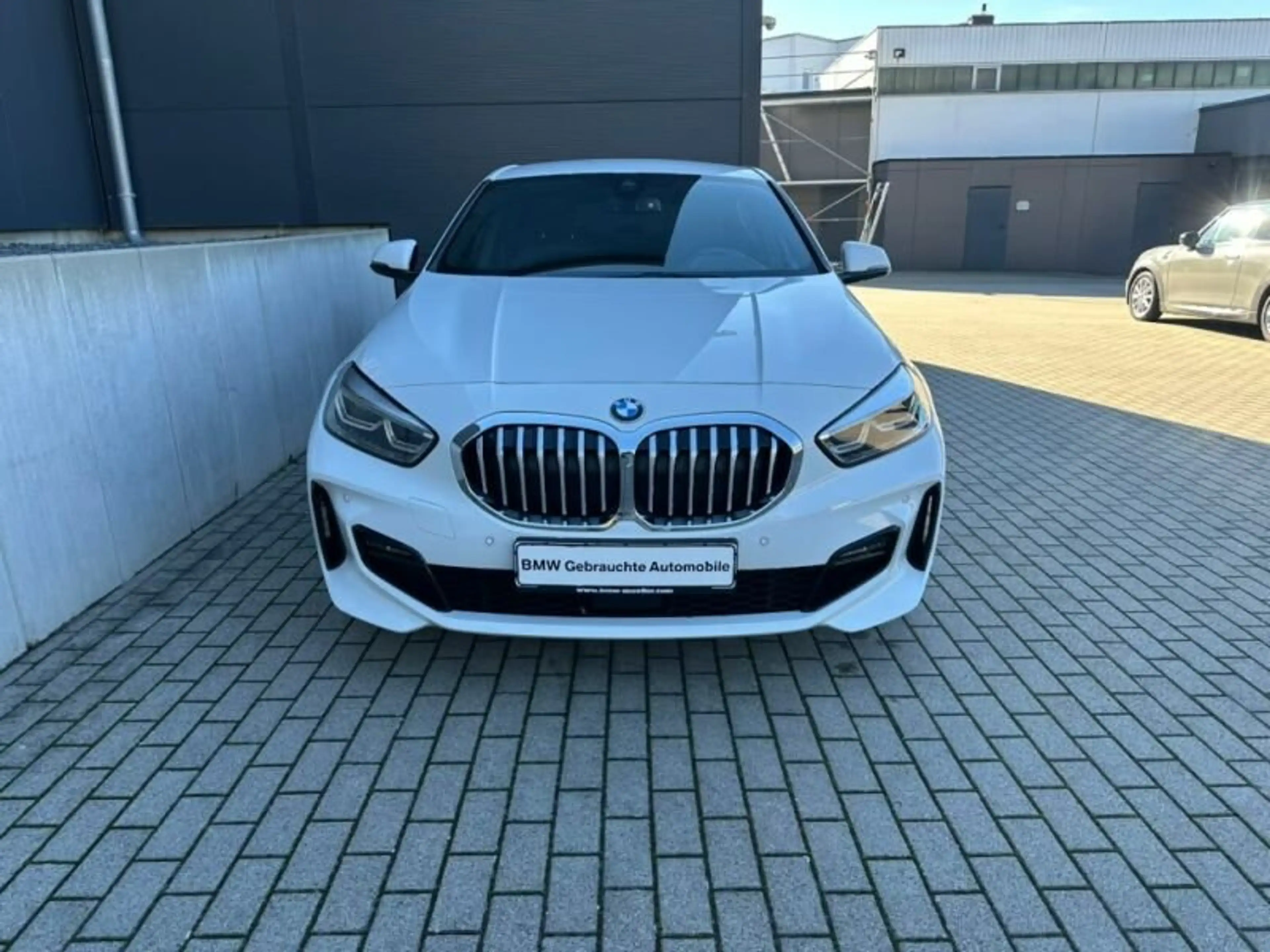 BMW 118 i M Sport LED/CAM/DAB/SH//TEMPO/PRIVACY — photo 4
