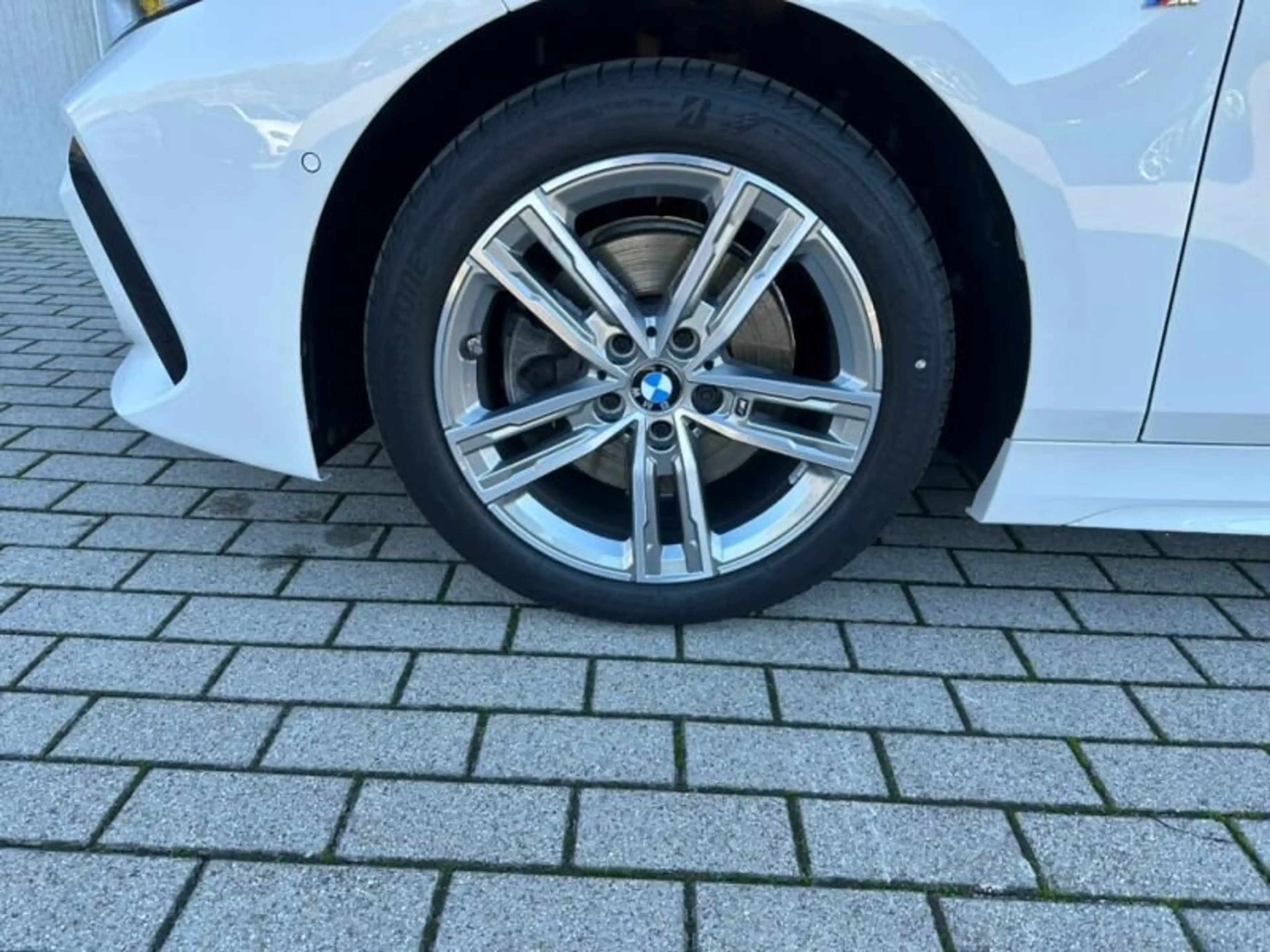 BMW 118 i M Sport LED/CAM/DAB/SH//TEMPO/PRIVACY — photo 8