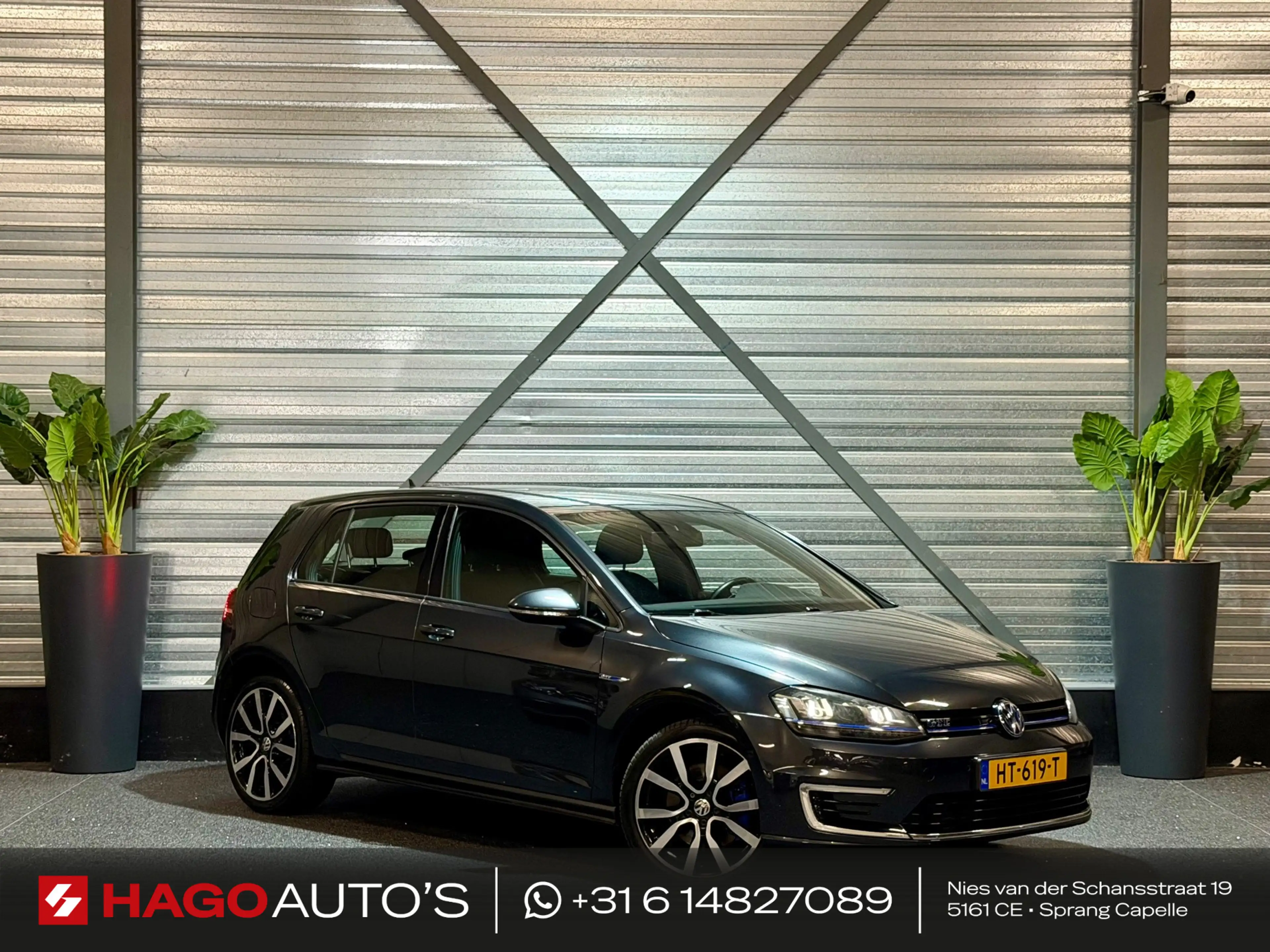 Volkswagen Golf GTE 1.4 TSI DSG/LED/NAVI/CARPLAY/CRUISE/CAMERA/PDC/CLI