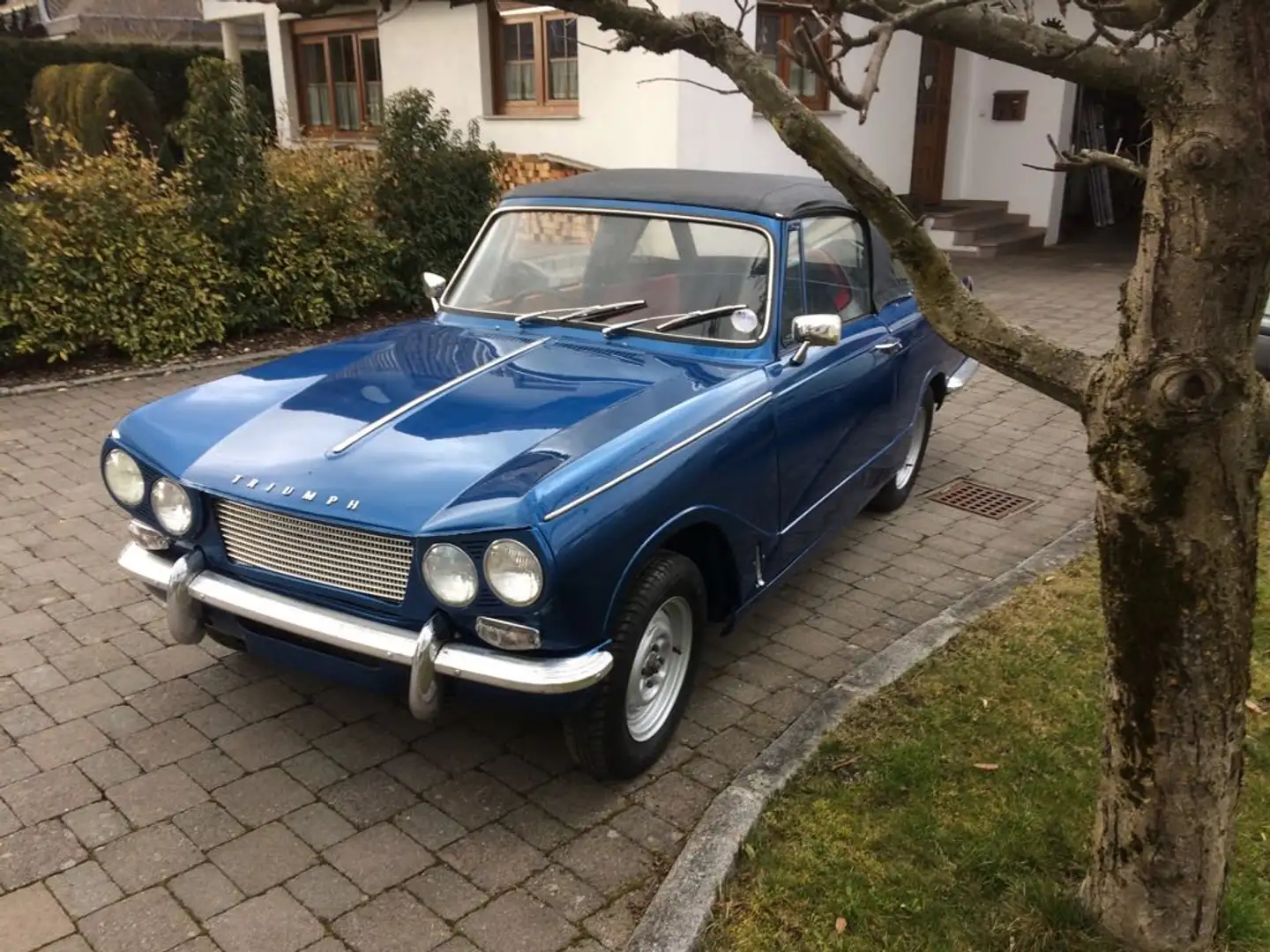 Triumph Herald Cabrio Blau - 2
