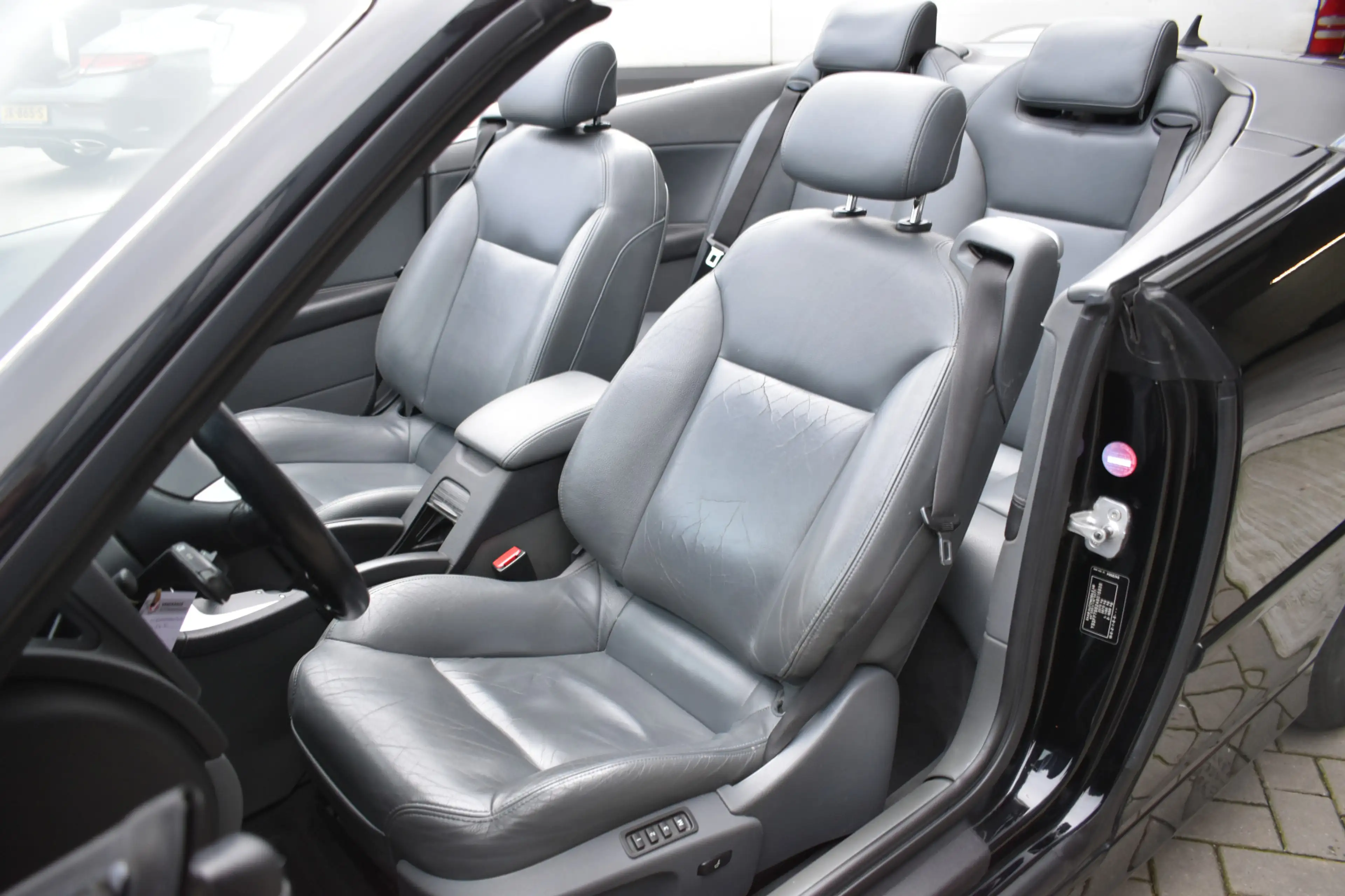 Saab 9-3 Cabrio 2.0t Vector — photo 11