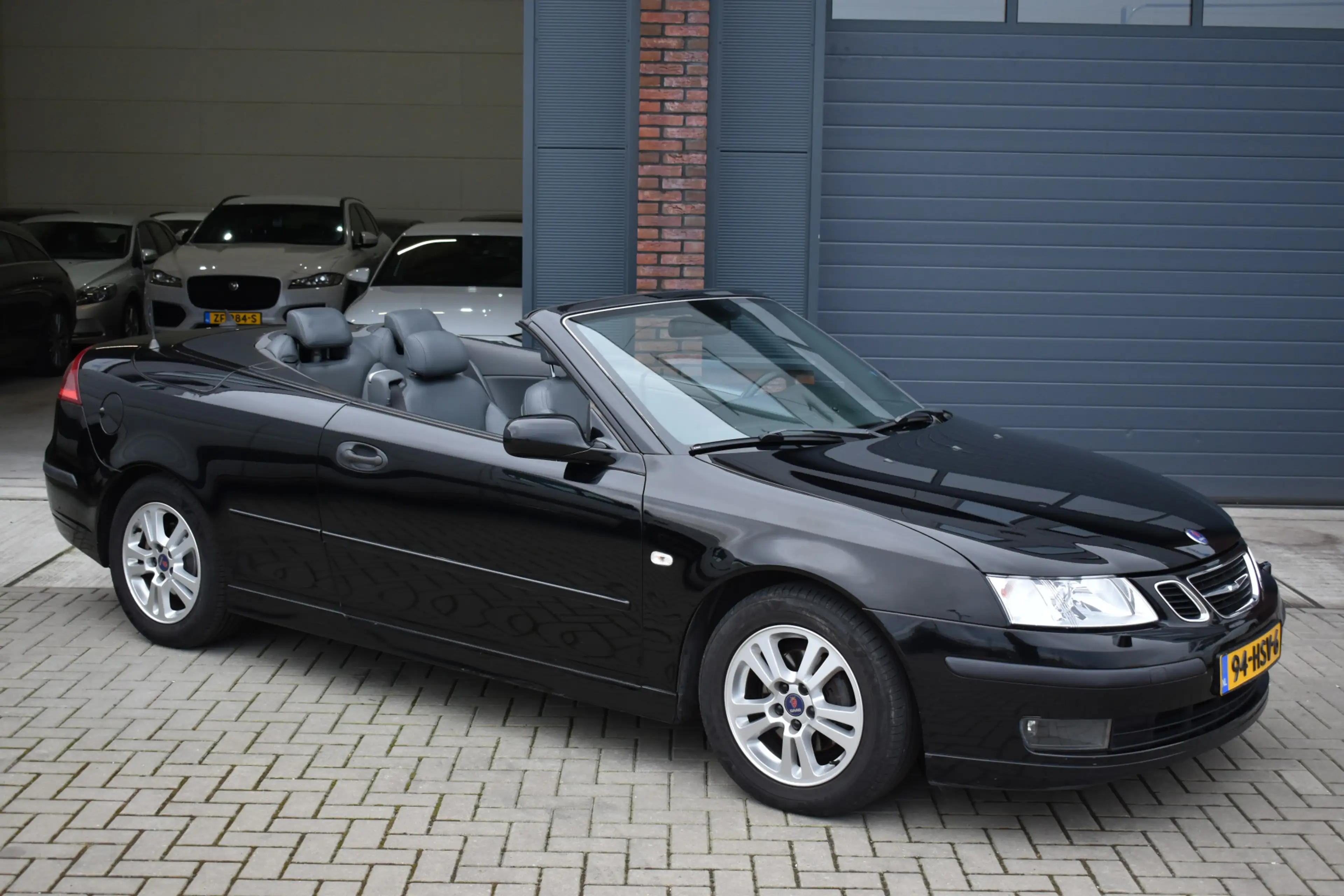 Saab 9-3 Cabrio 2.0t Vector