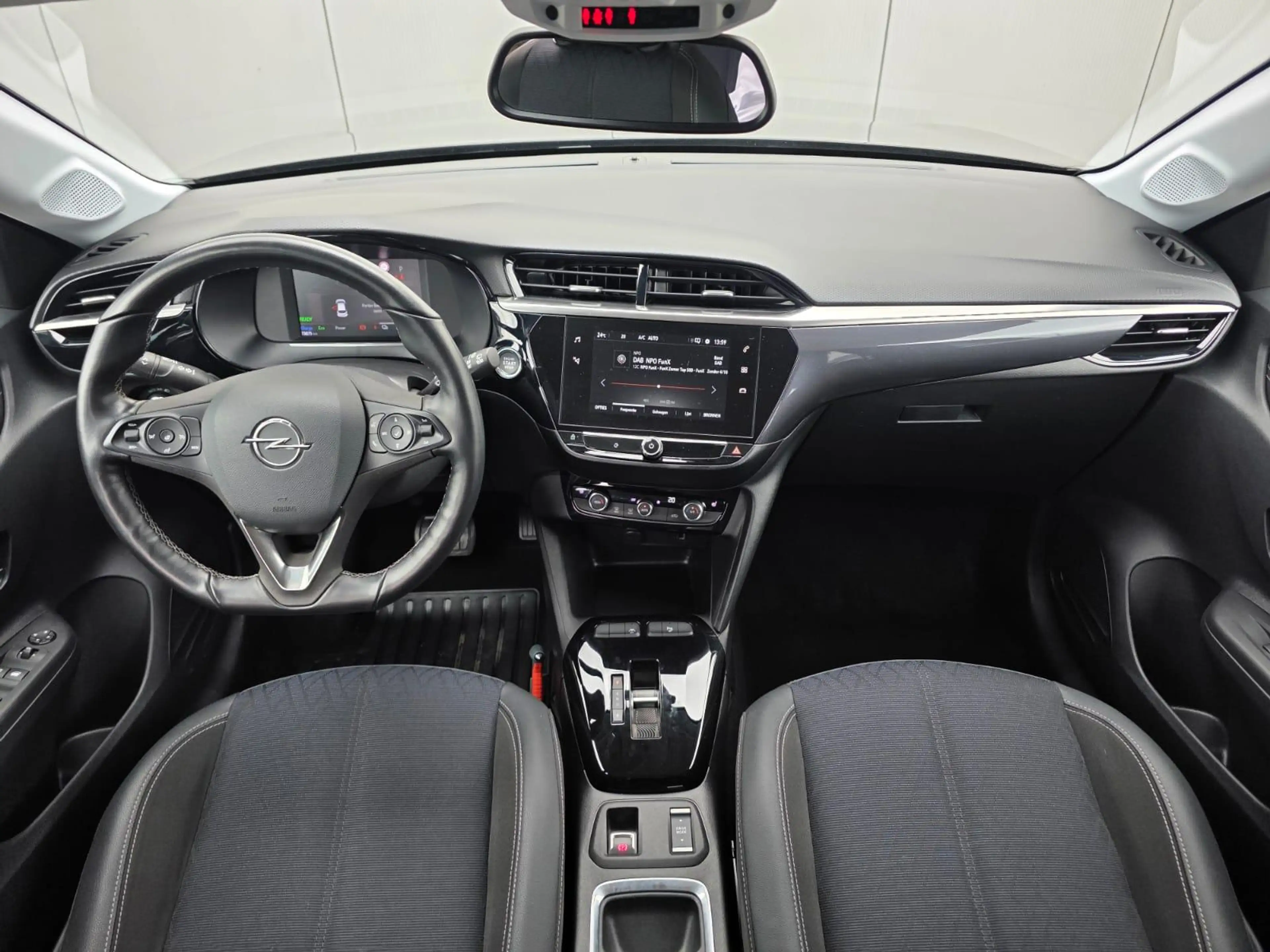 Opel Corsa-e Level 3 50 kWh — photo 9