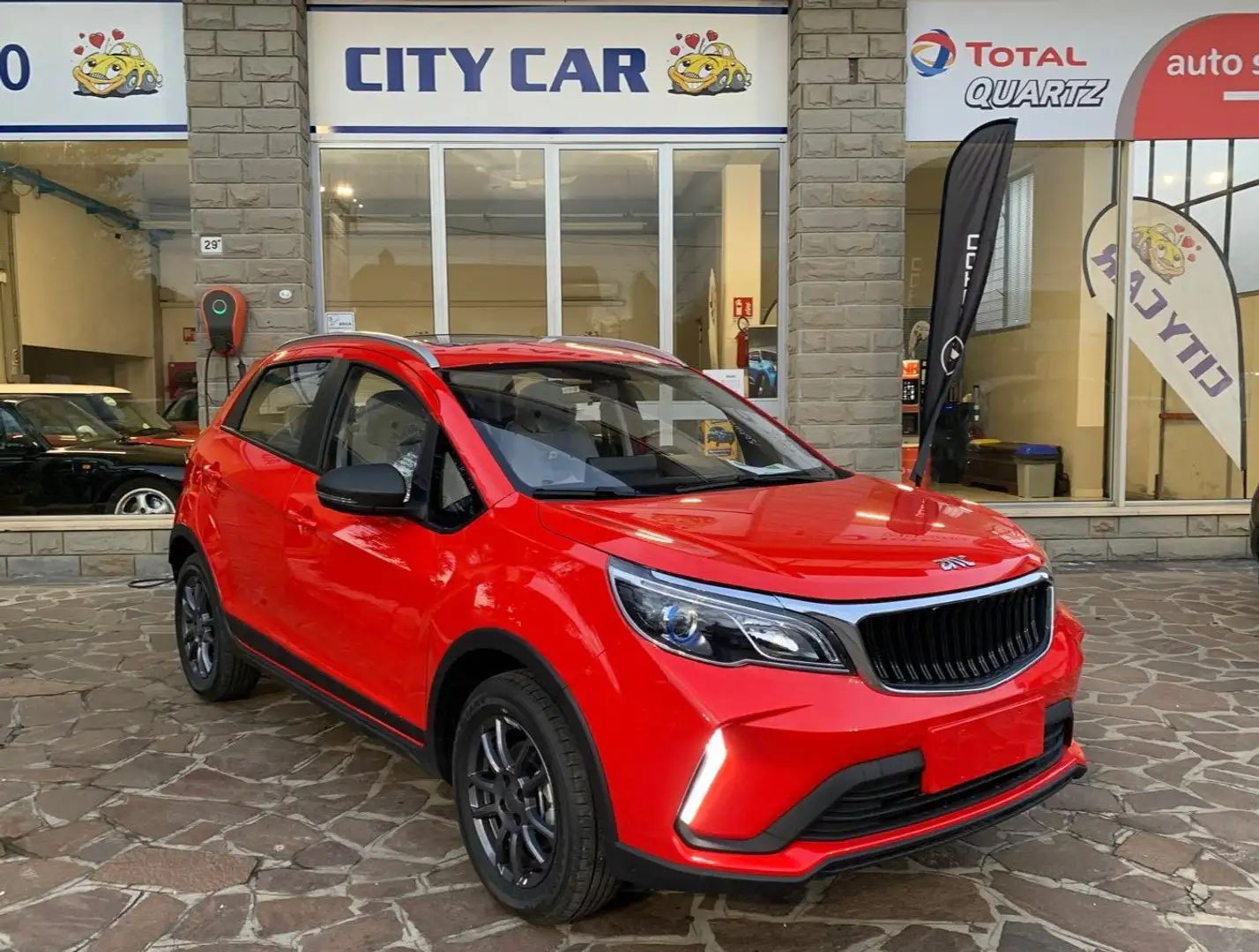 EMC QUATTRO Rot - 1