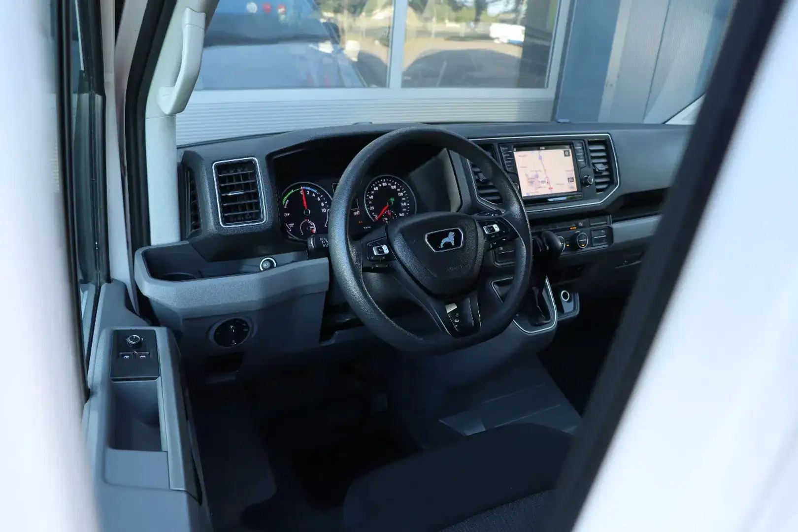 MAN TGE e-TGE l 100% ELEKTRISCH l AIRCO l NAVI l STOELVERW Wit - 2