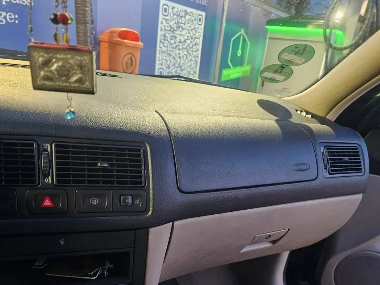 Volkswagen Golf 1.6, foto 1