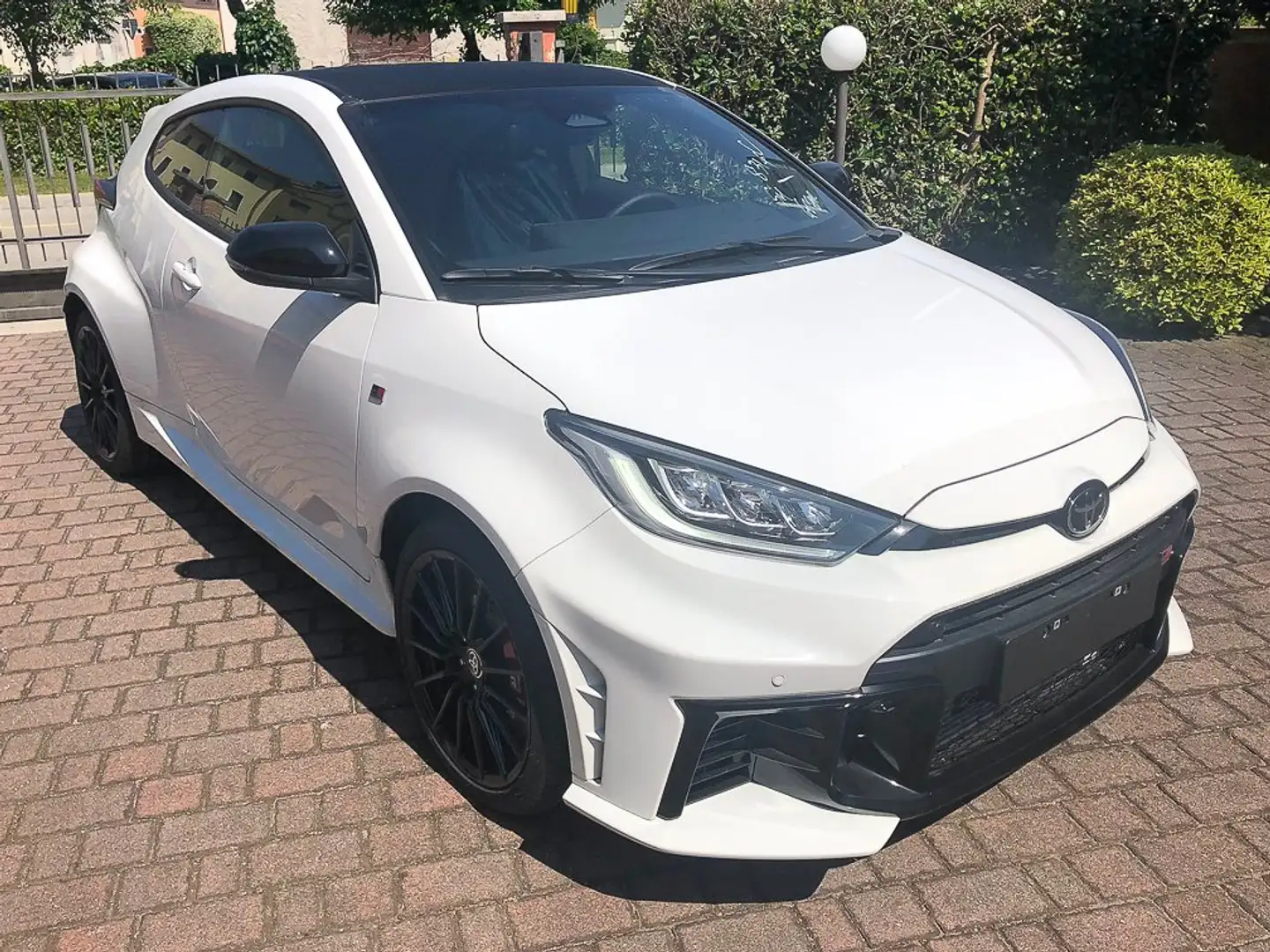 Toyota Yaris GR Yaris 1.6 280cv Circuit dat-8 Bianco - 1