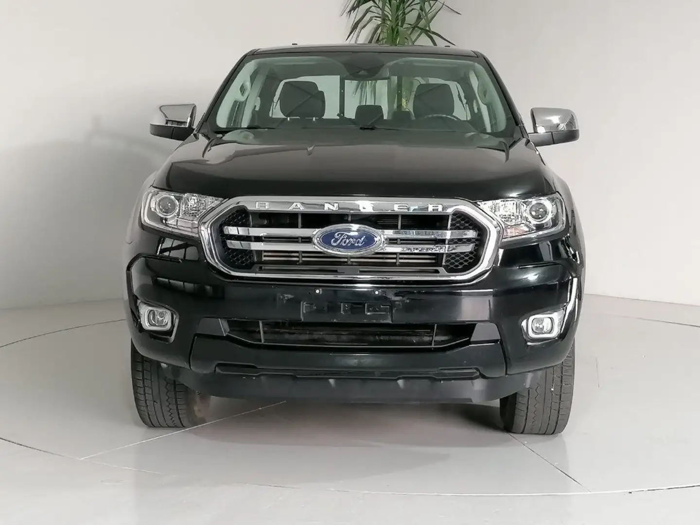 Ford Ranger 2.0 TDCi DC XLT 5 posti GANCIO TRAINO Чорний - 2