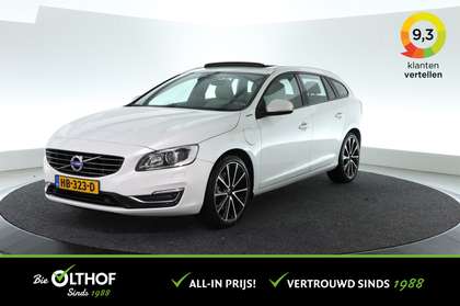 Volvo V60 2.4 D5 Twin Engine Special Edition / SCHUIF-KANTEL