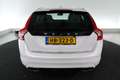Volvo V60 2.4 D5 Twin Engine Special Edition / SCHUIF-KANTEL Blanco - thumbnail 18