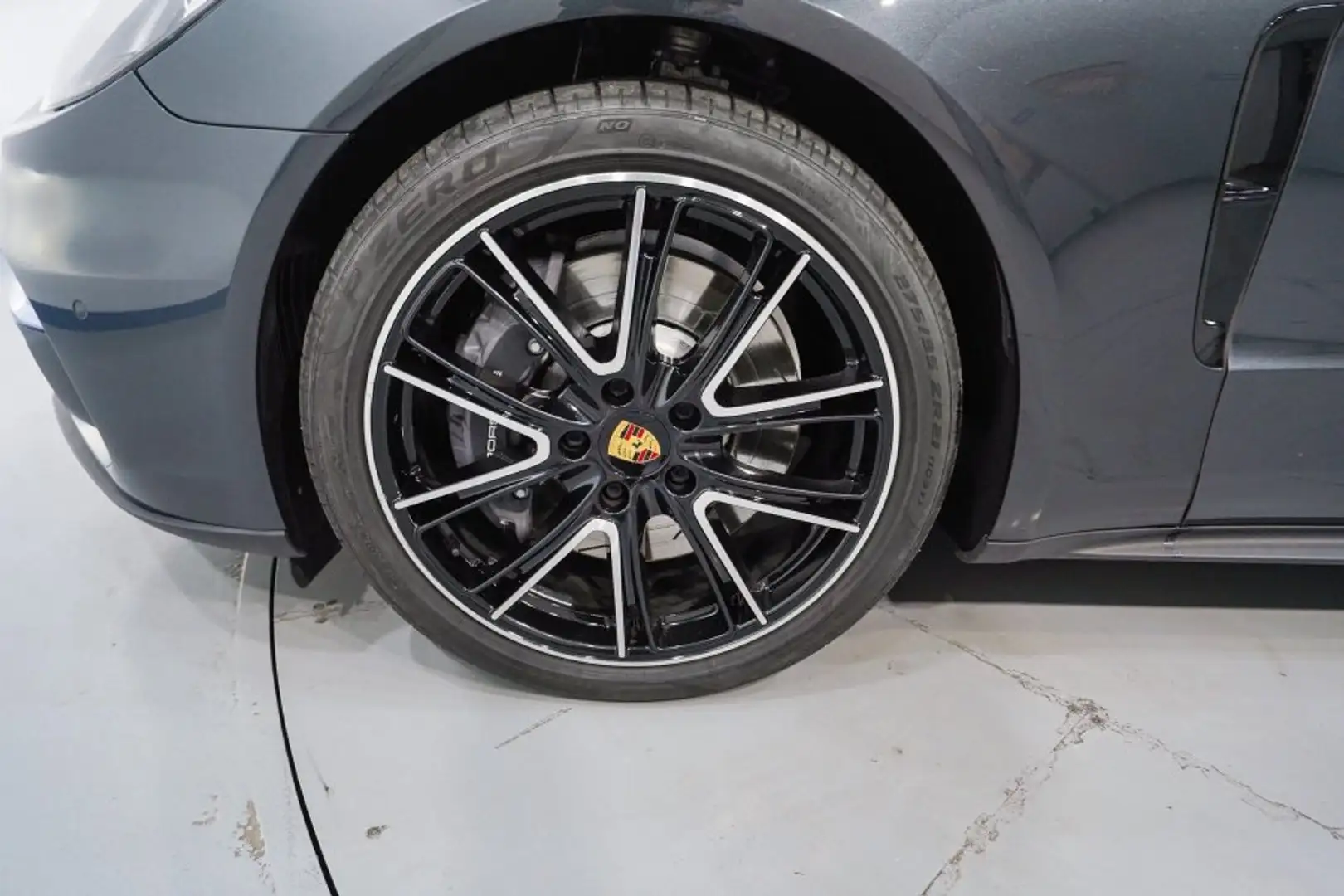 Porsche Panamera 4 Aut. Gris - 2