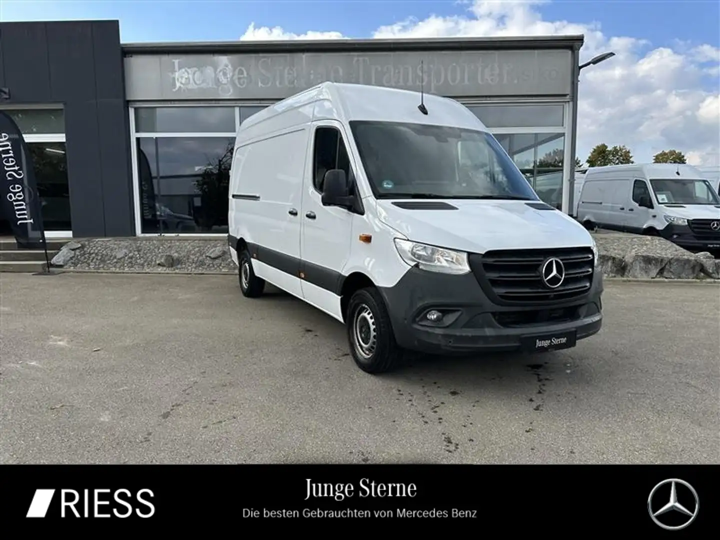 Mercedes-Benz Sprinter 317 CDI KA/L2H2/3665/MBUX/NAVI/KLIMA/TEMPOMAT/360° Weiß - 1