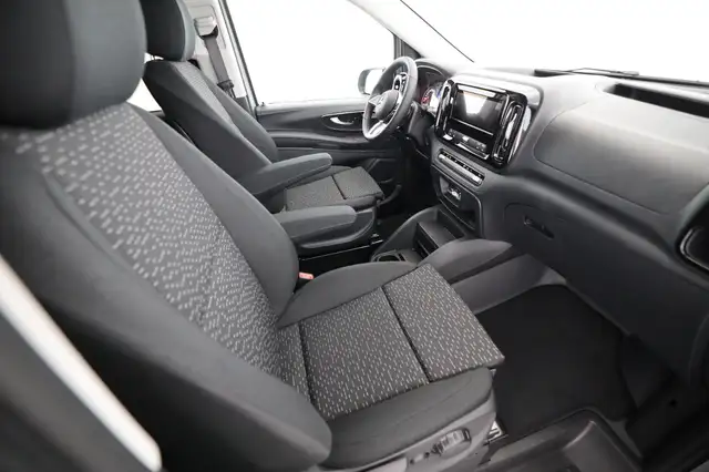 Mercedes-Benz Vito view 15