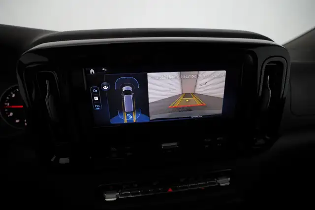 Mercedes-Benz Vito view 13