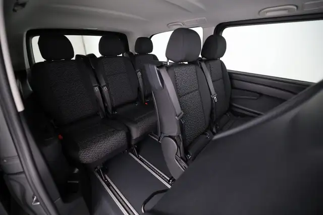 Mercedes-Benz Vito view 18
