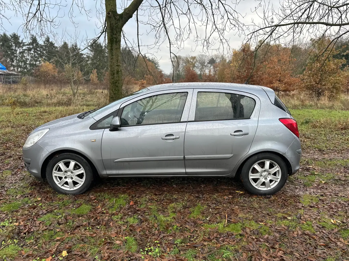 Opel Corsa 1.4-16V Enjoy APK 23-04-2026 Grijs - 2