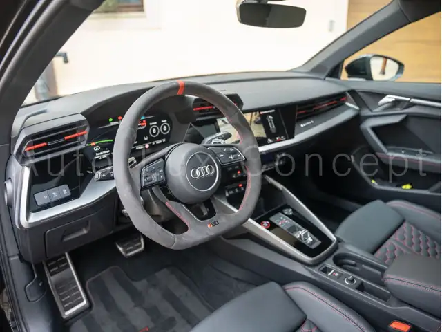 Audi RS3 view 5
