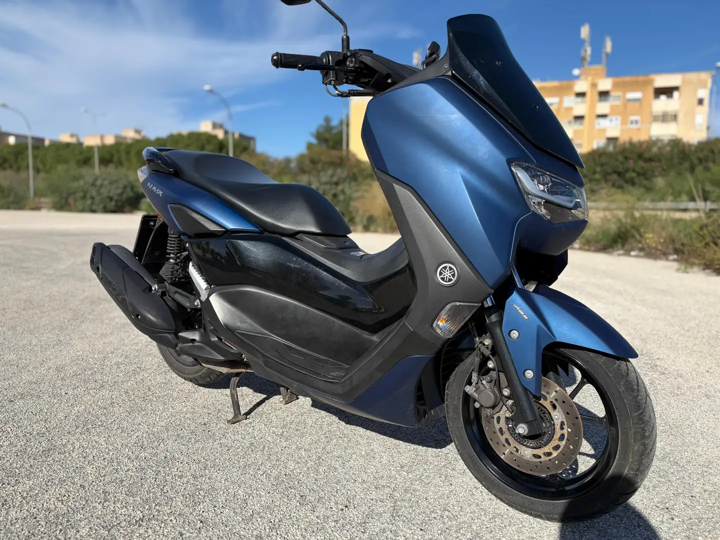 Yamaha NMAX Bleu - 1
