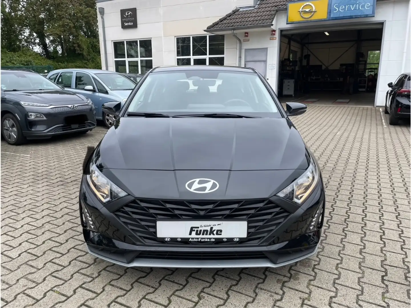 Hyundai i20 Select 1.2 EU6e Navi Apple CarPlay Android Auto Mu Schwarz - 2