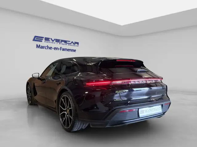 Porsche Taycan view 6