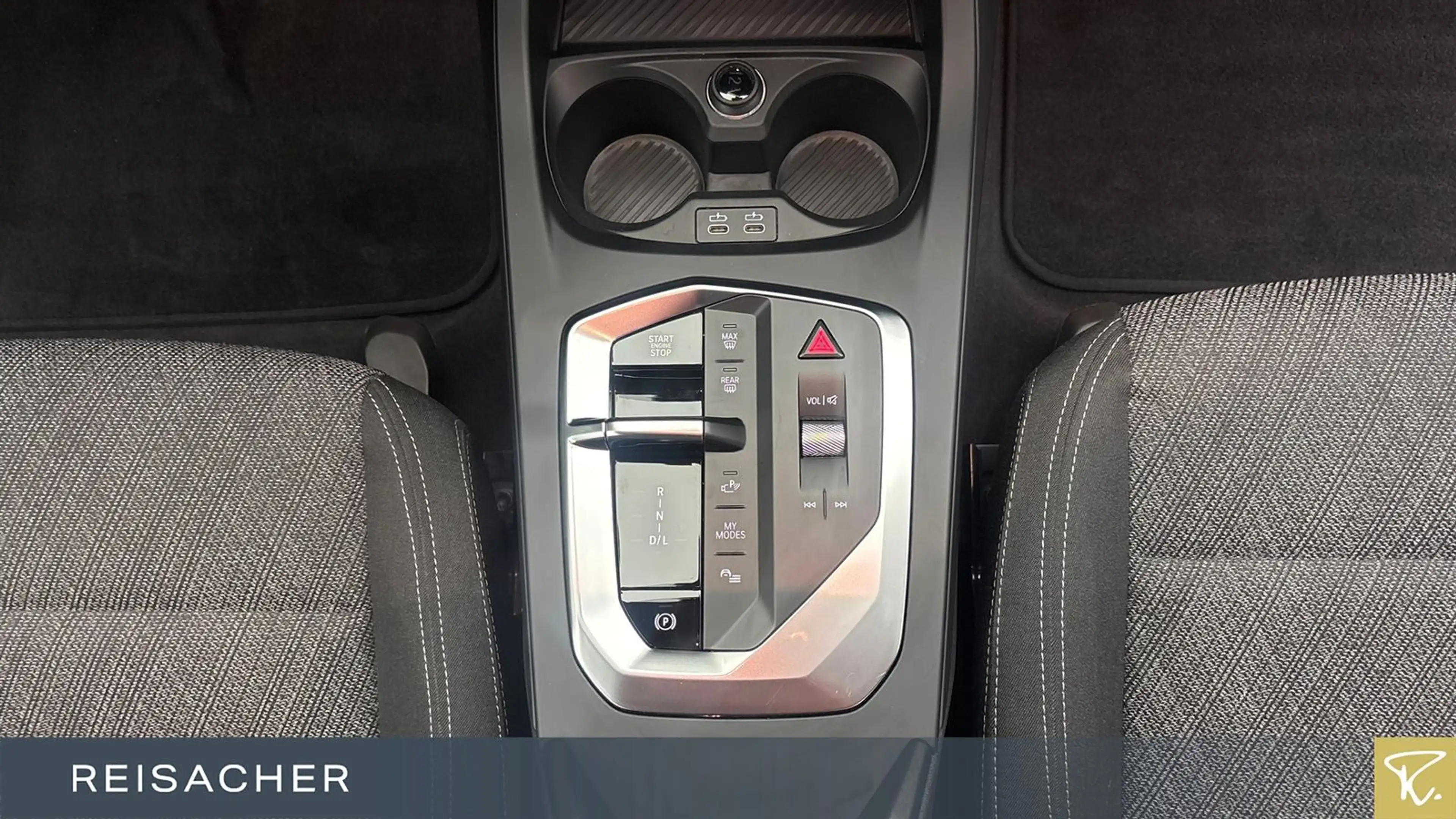 BMW 120 Autom — photo 11
